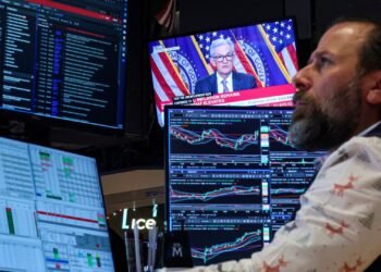 U.S. Markets and “Sell America” Sentiment Intensify as Trump-Powell Conflict Escalates