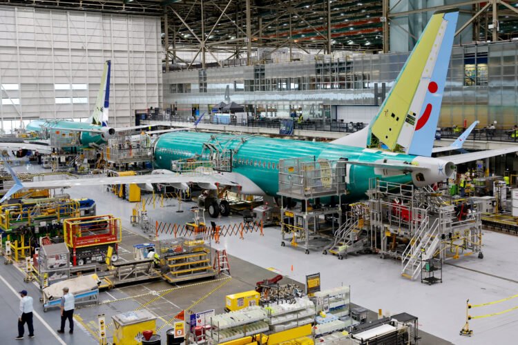 Boeing Faces New Delivery Delays as Supply Chain Issues Persist